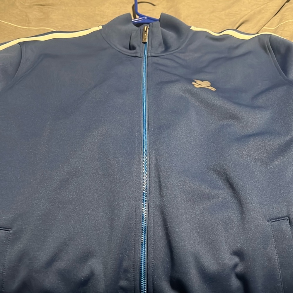 brand new never worn still has tags